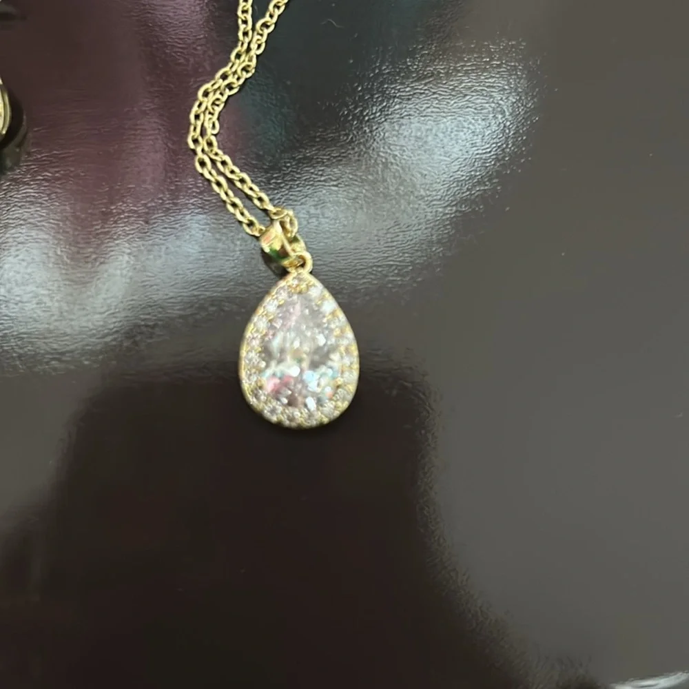 Costume Jewelry Set - Picture 4 of 4
